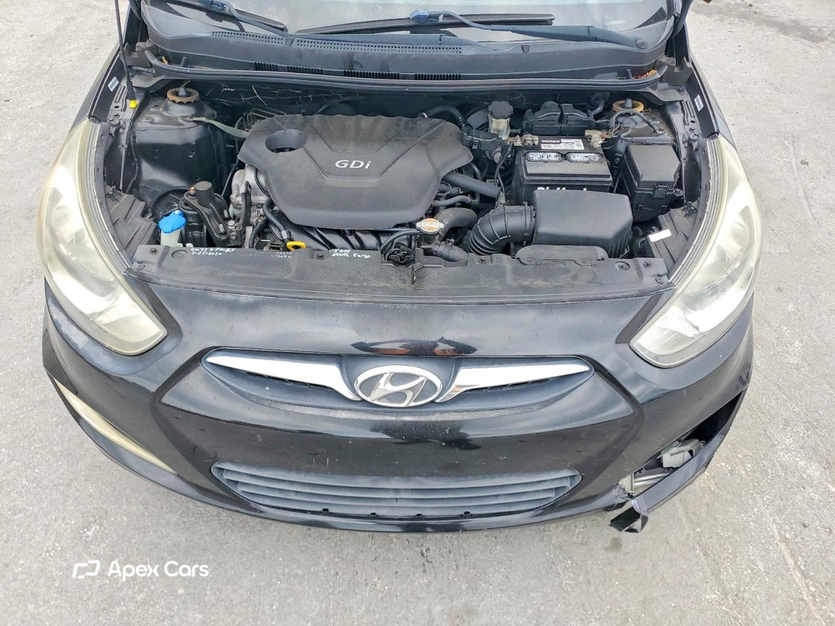 Hyundai Accent 2012