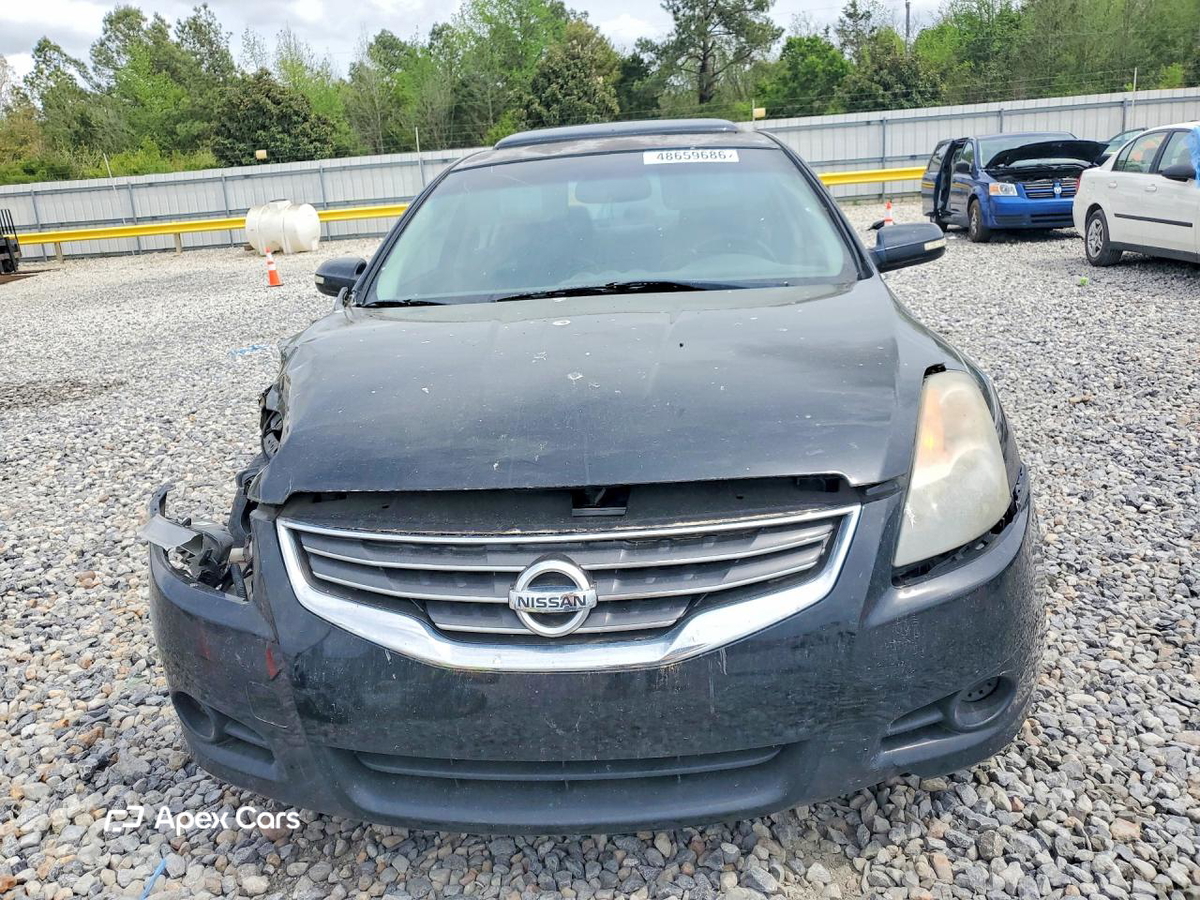 Nissan Altima 2011
