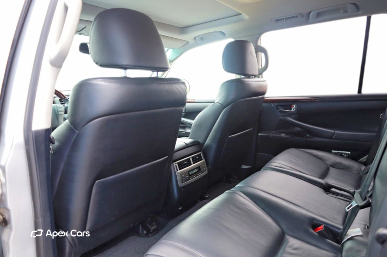 Lexus LX 2013