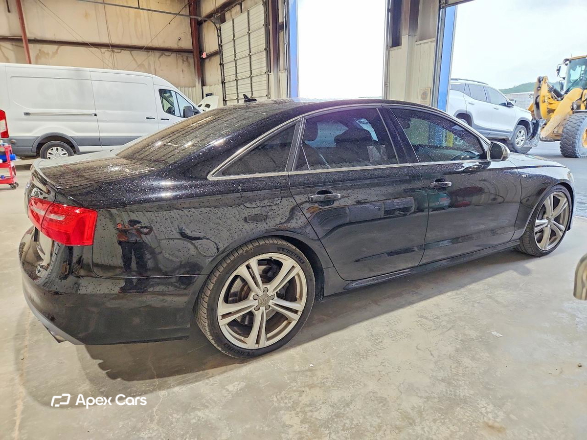 Audi S6 2013