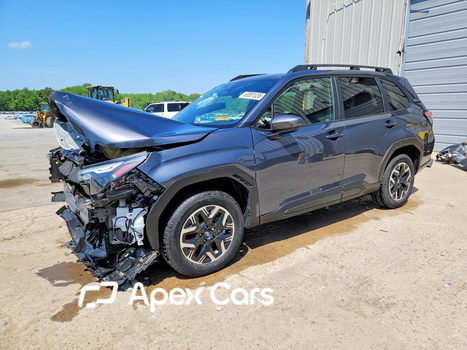 Subaru Forester 2025 - Image 1 of 15