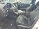 Chrysler 200 2015