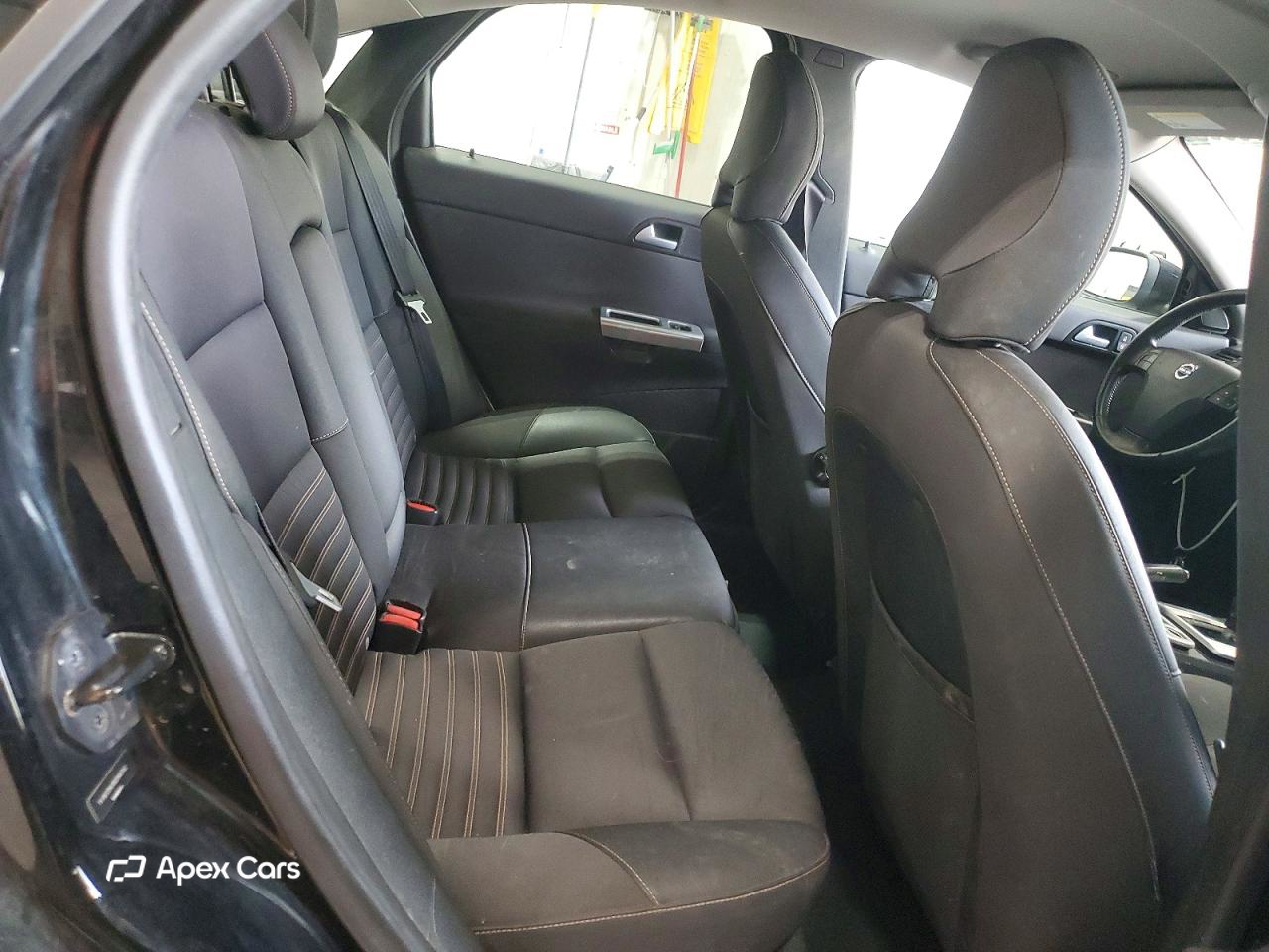 Volvo S40 2011
