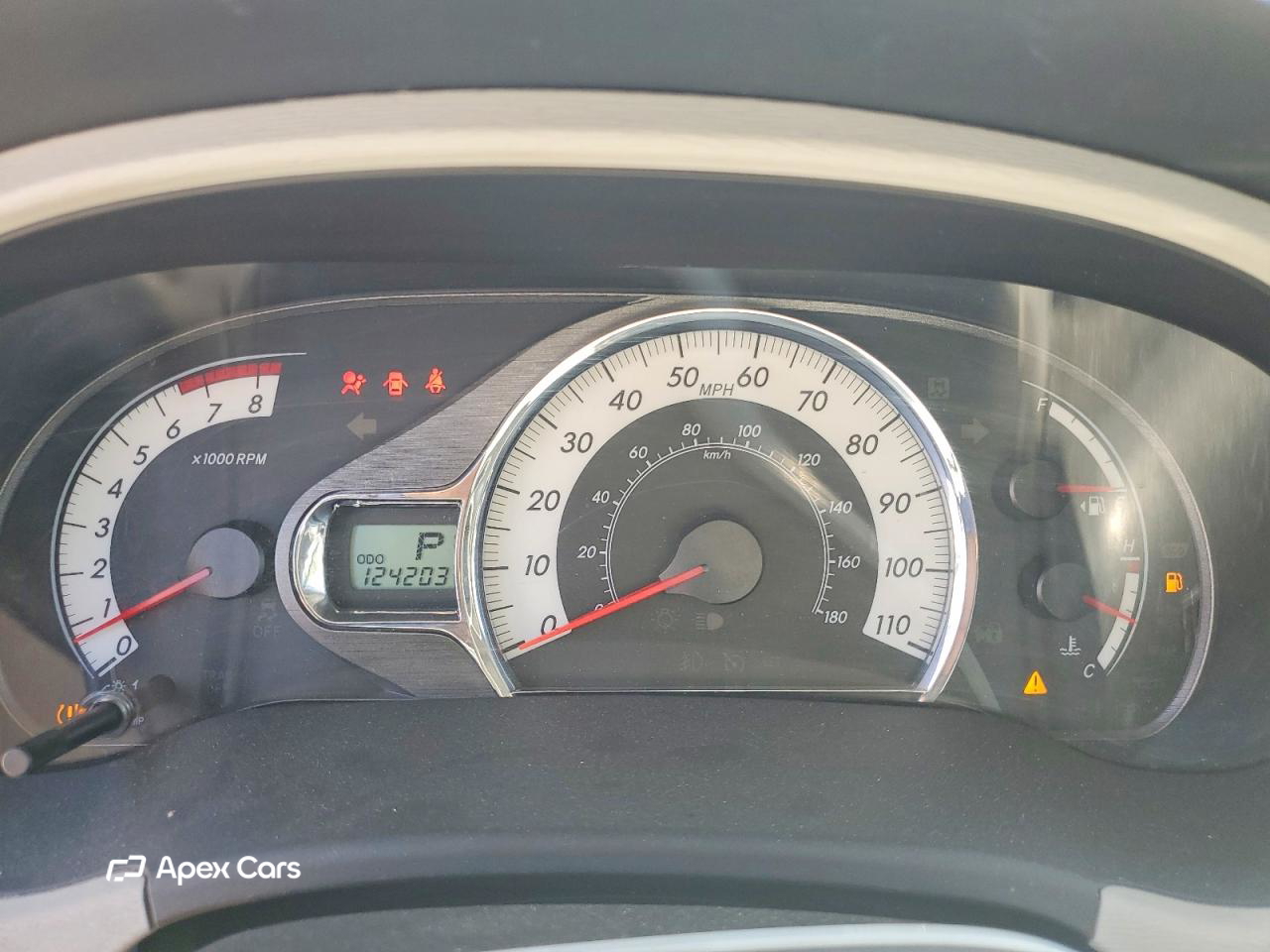 Toyota Sienna 2011