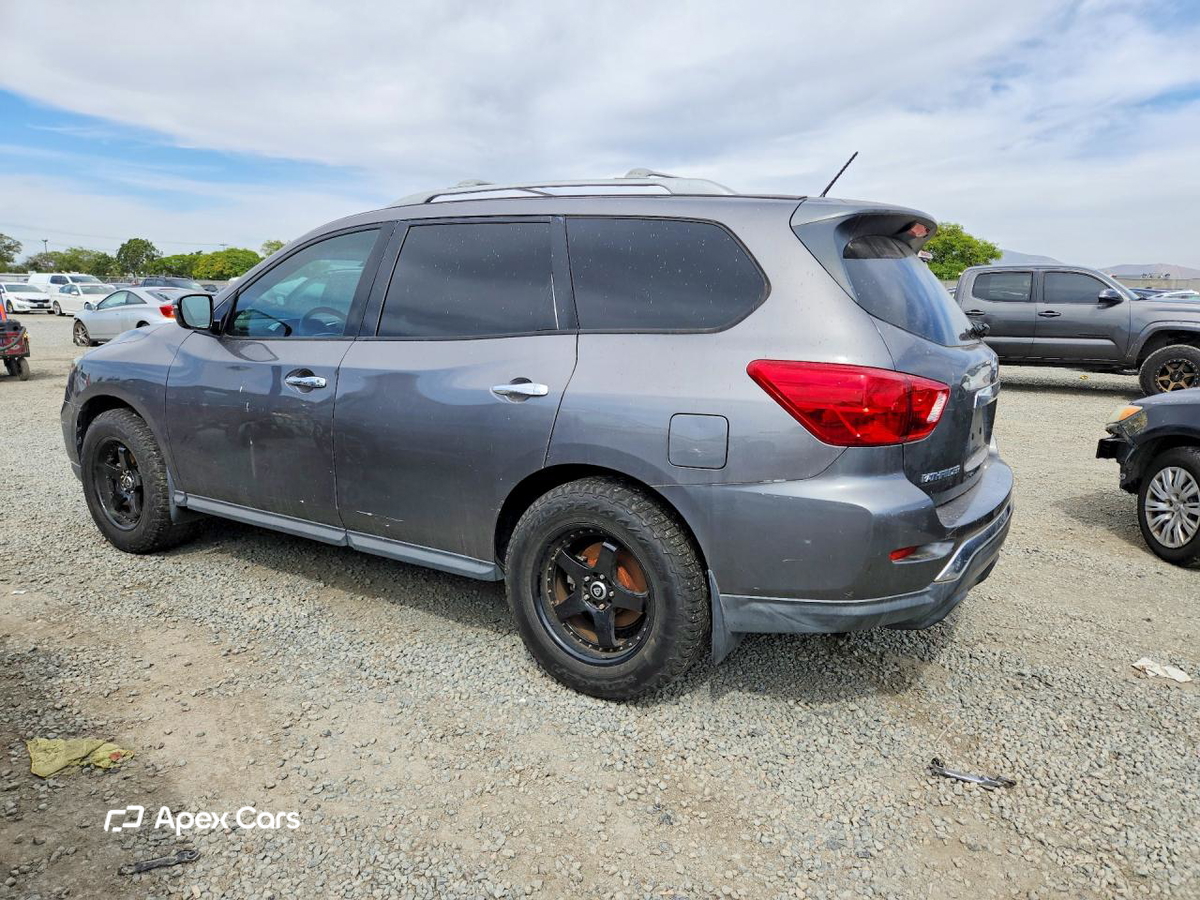 Nissan Pathfinder 2017