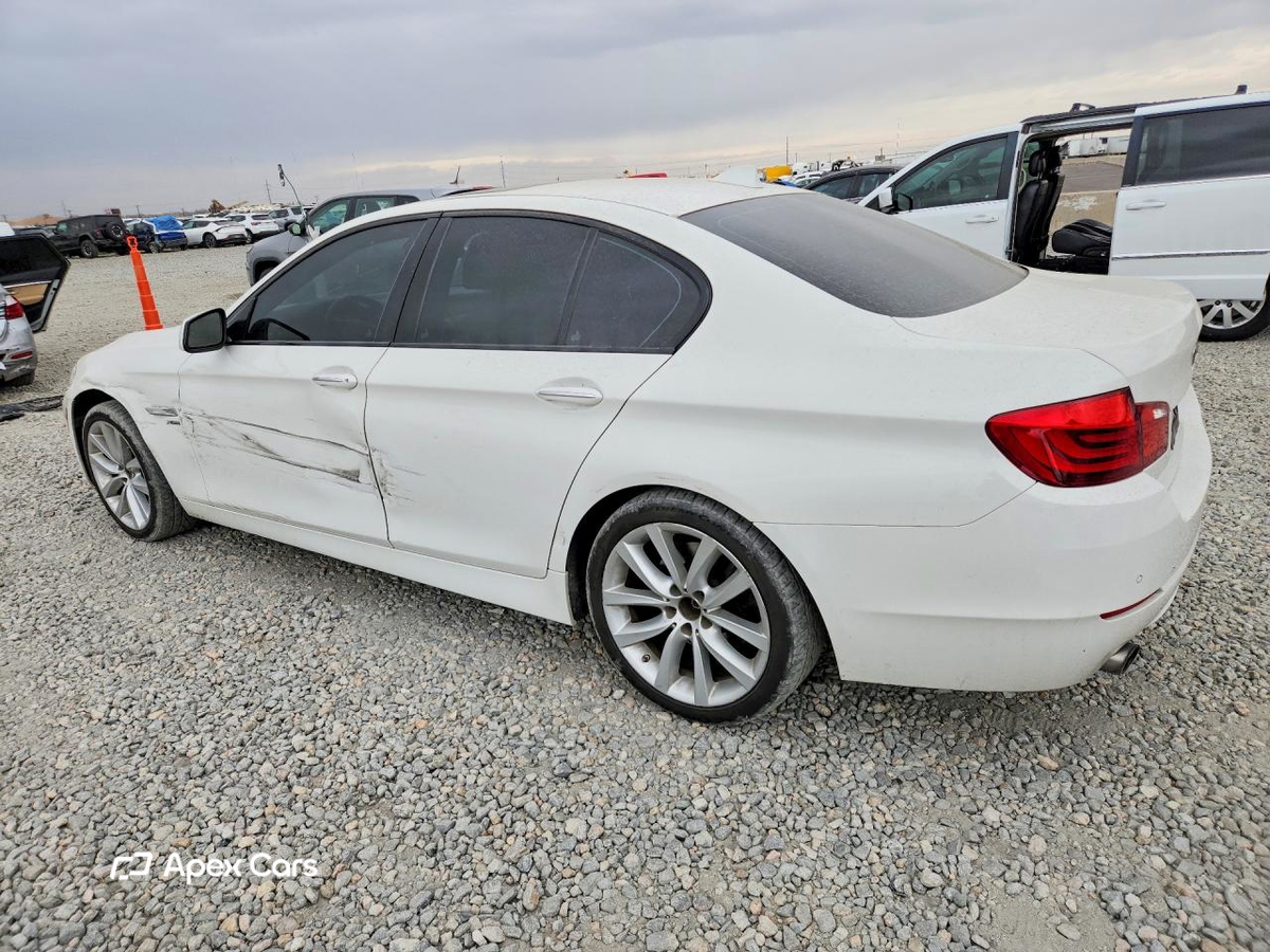 BMW Series 5 2011