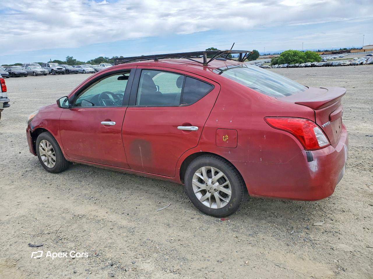 Nissan Versa 2018