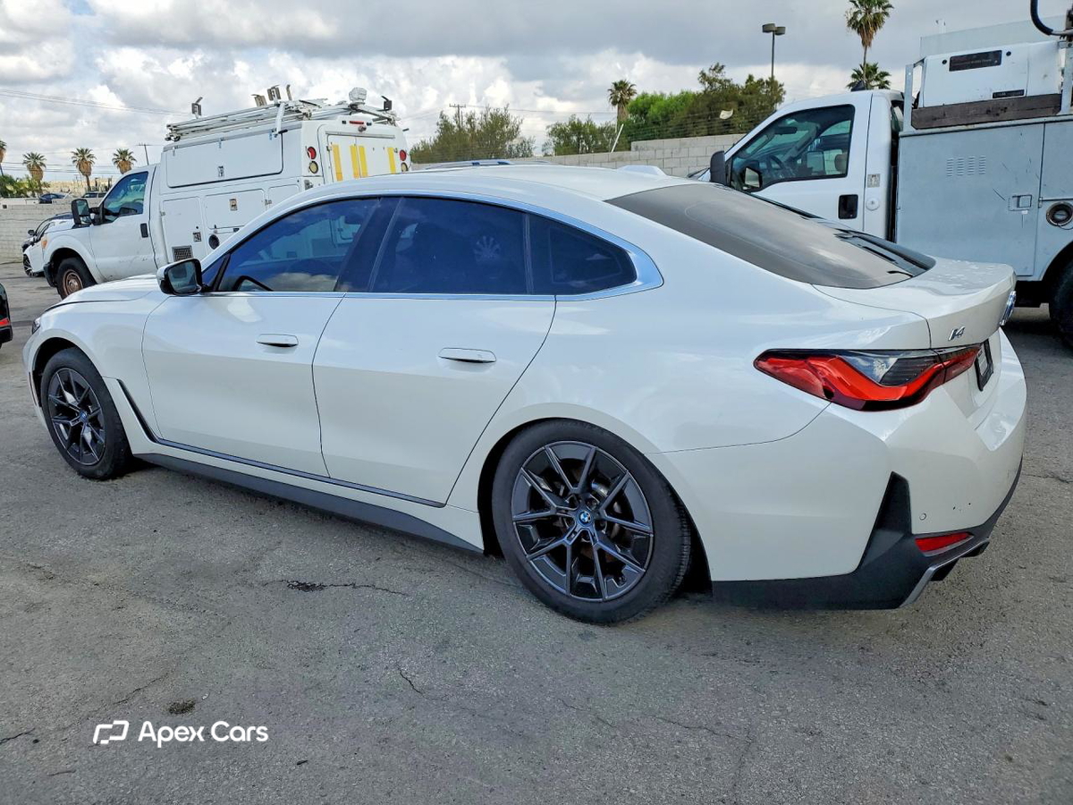 BMW i4 2023