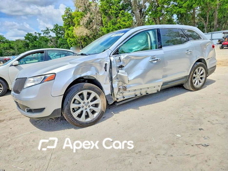Lincoln MKT 2014 - Image 1 of 13