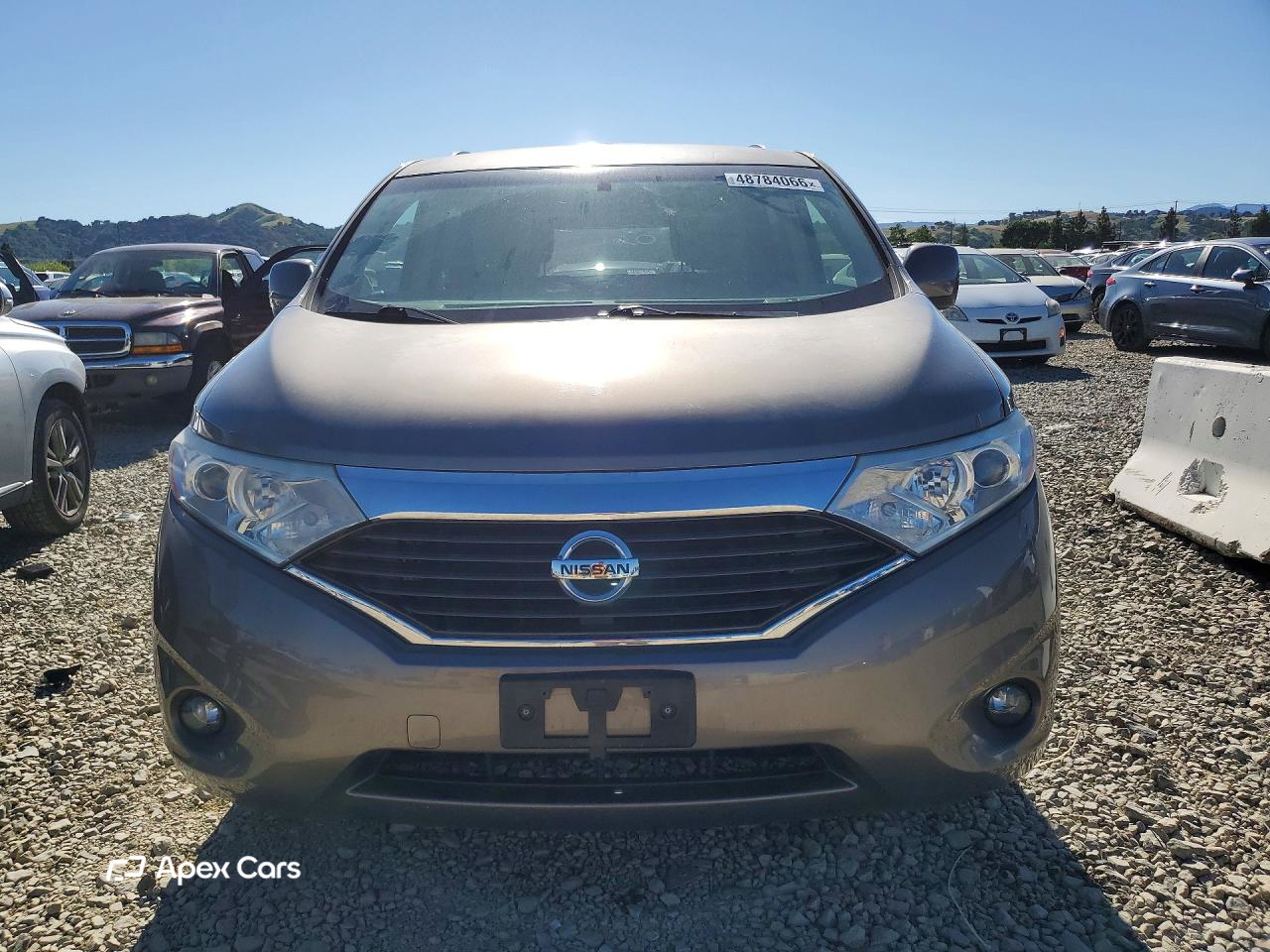 Nissan Quest 2015