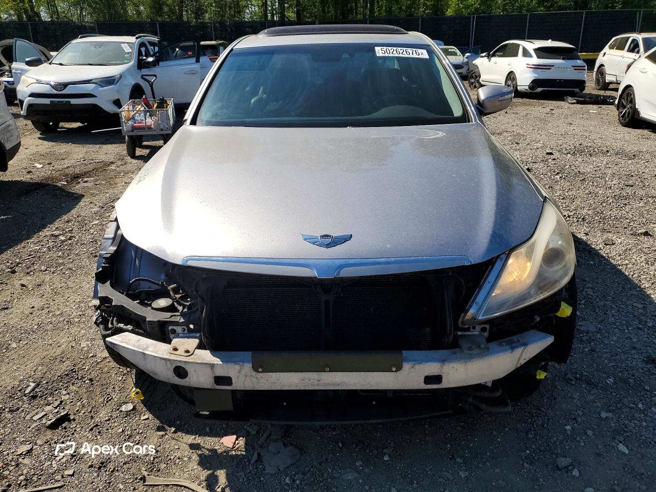 Hyundai Genesis 2012