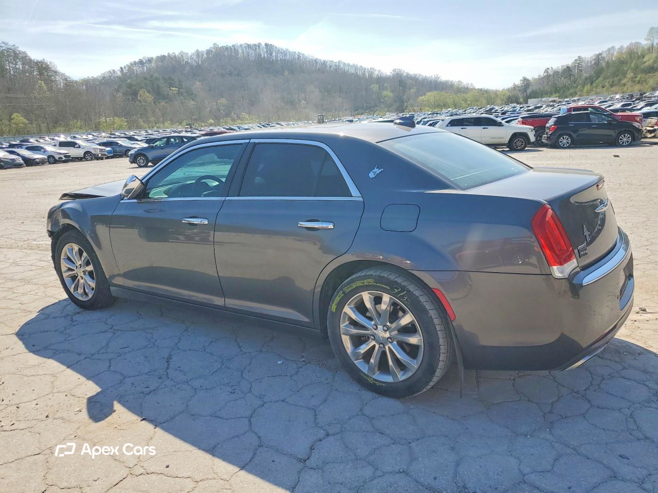 Chrysler 300 2017