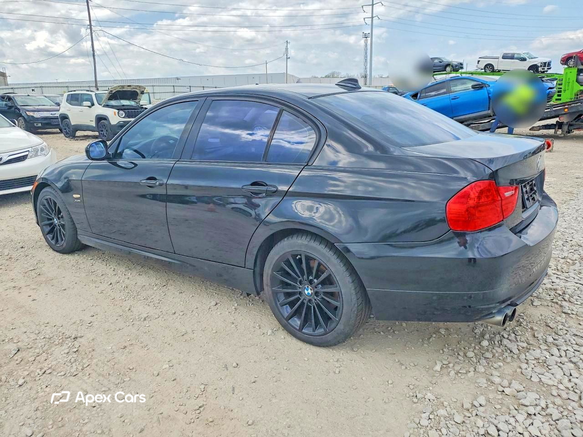 BMW Series 3 2011