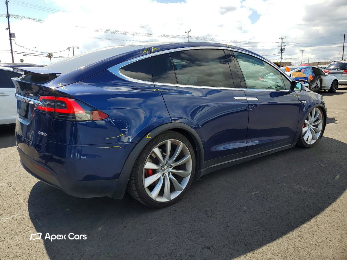 Tesla Model X 2016