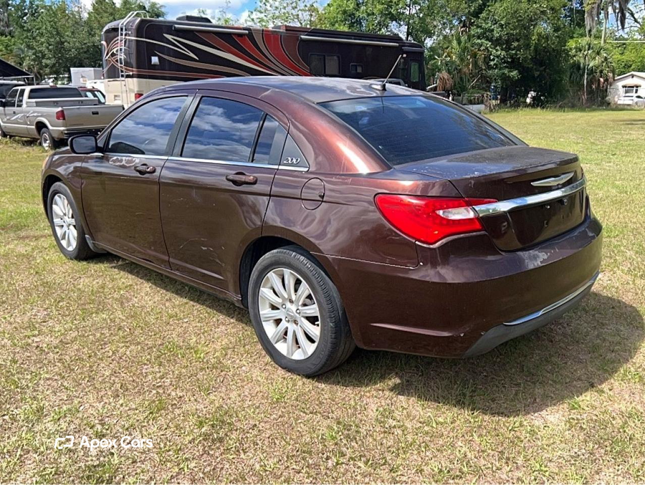 Chrysler 200 2013