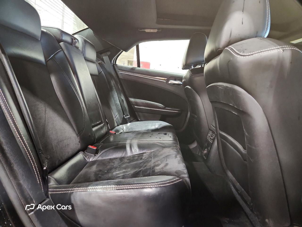 Chrysler 300 2012