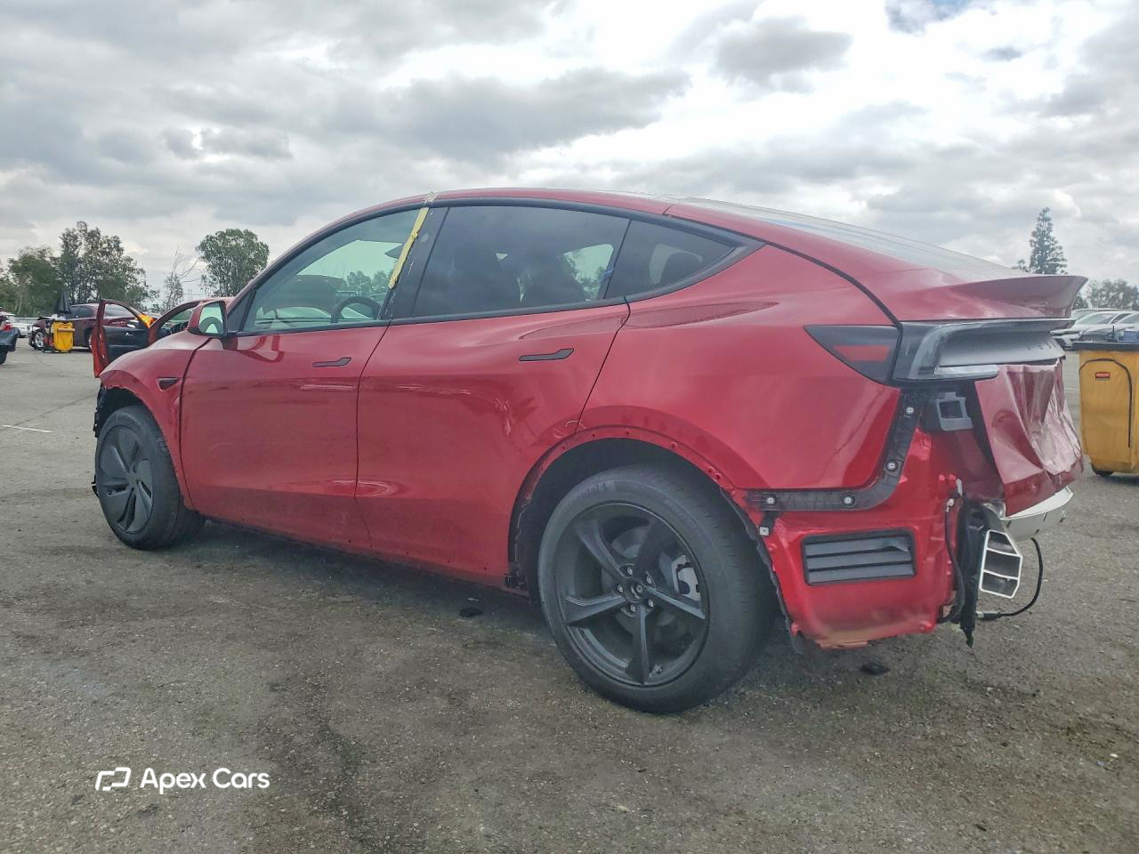 Tesla Model Y 2026