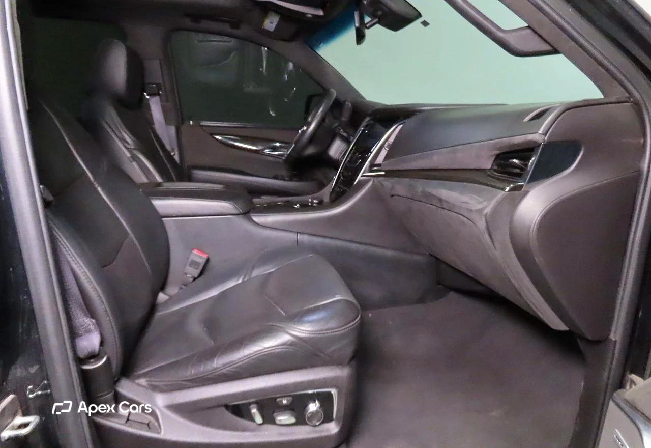 Cadillac Escalade 2016