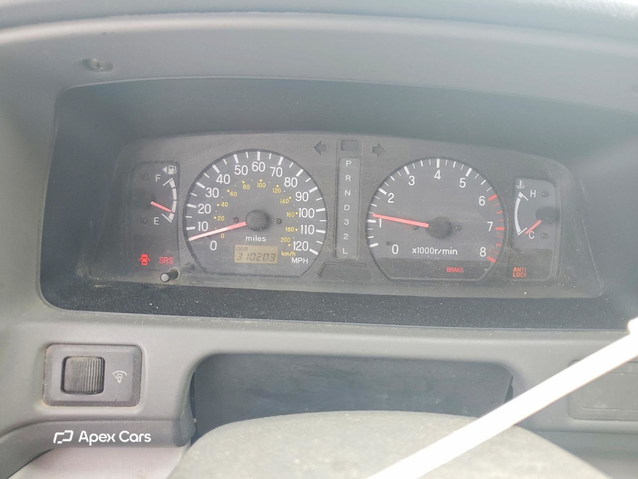 Mitsubishi Montero 2000