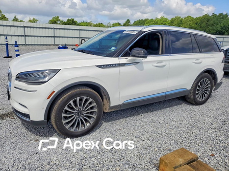 Lincoln Aviator 2022 - Image 1 of 13