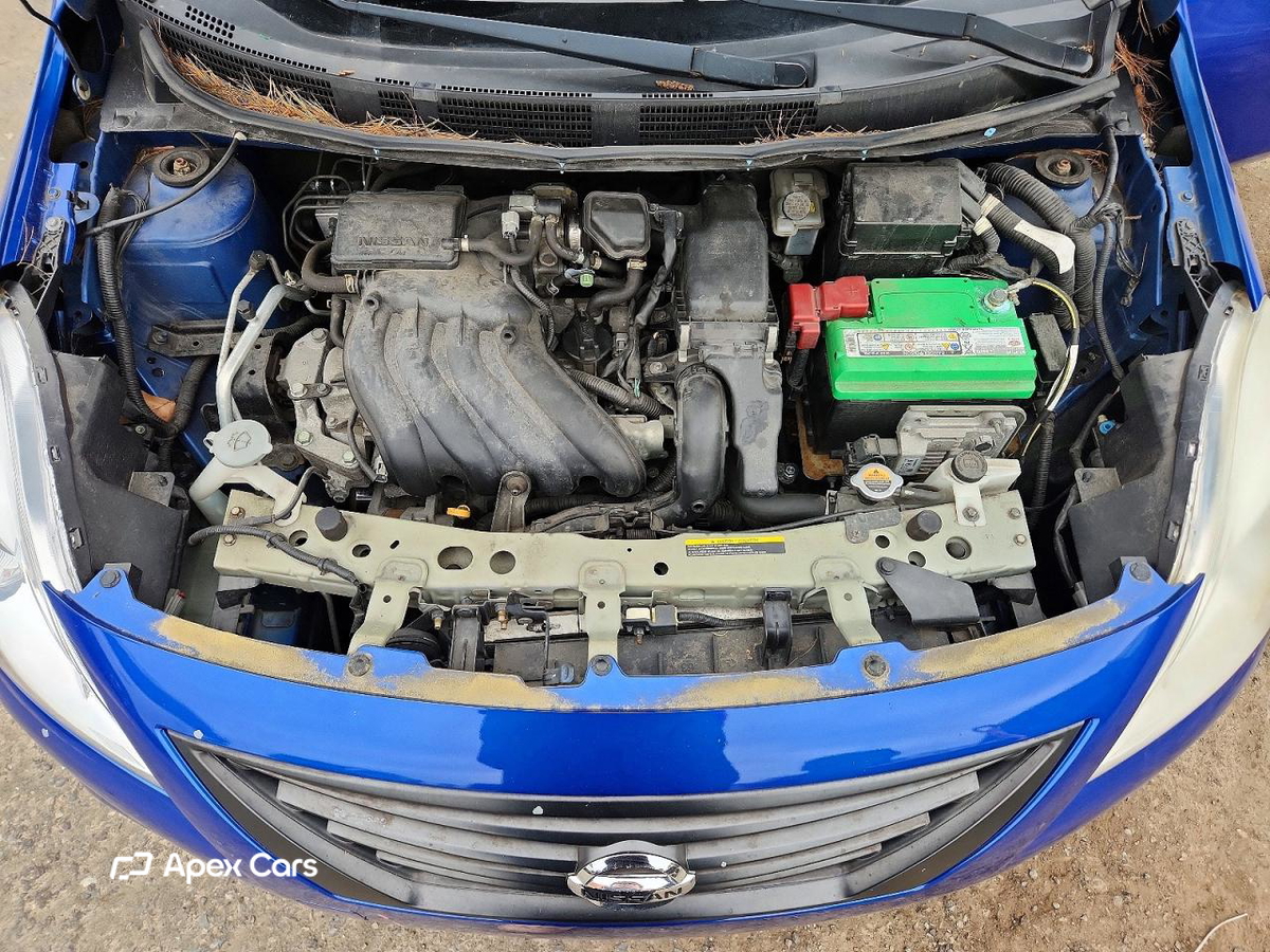 Nissan Versa 2012