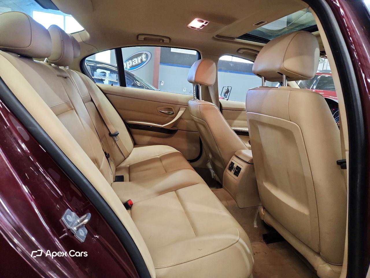 BMW Series 3 2010