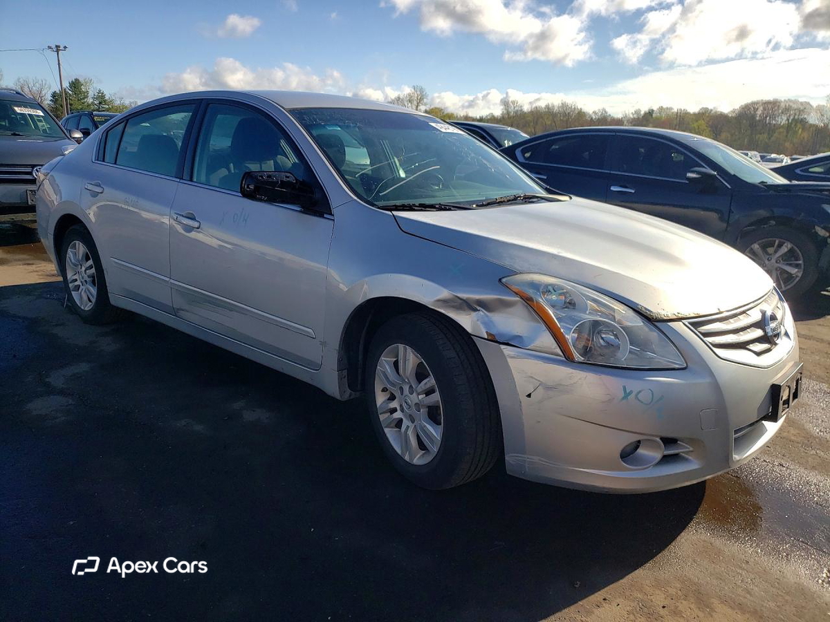 Nissan Altima 2011