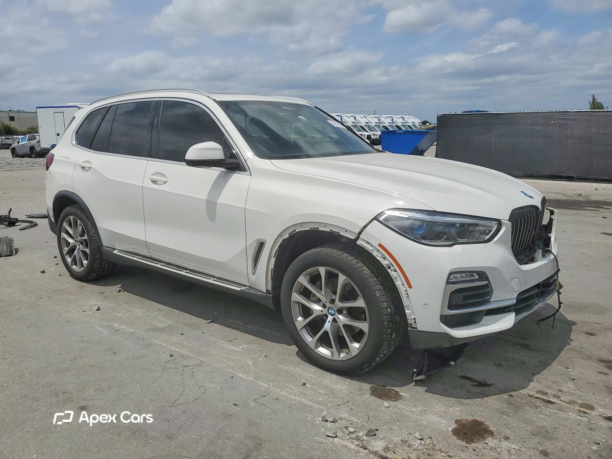 BMW X5 2021