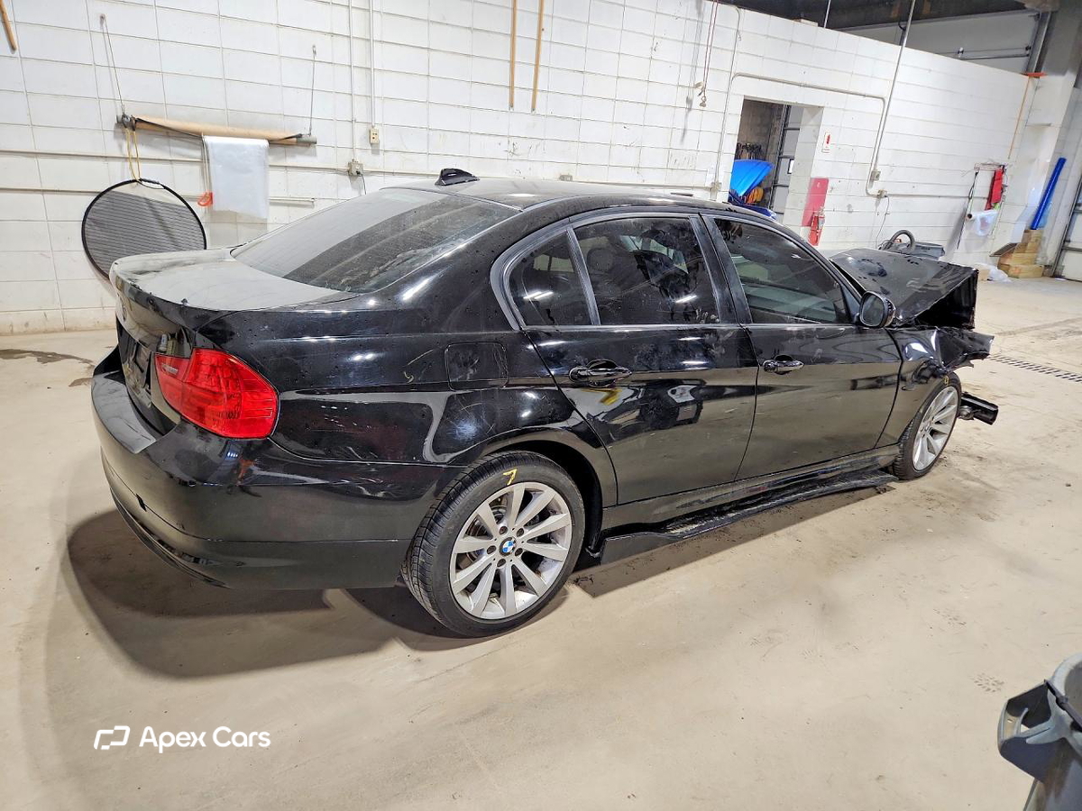BMW Series 3 2011