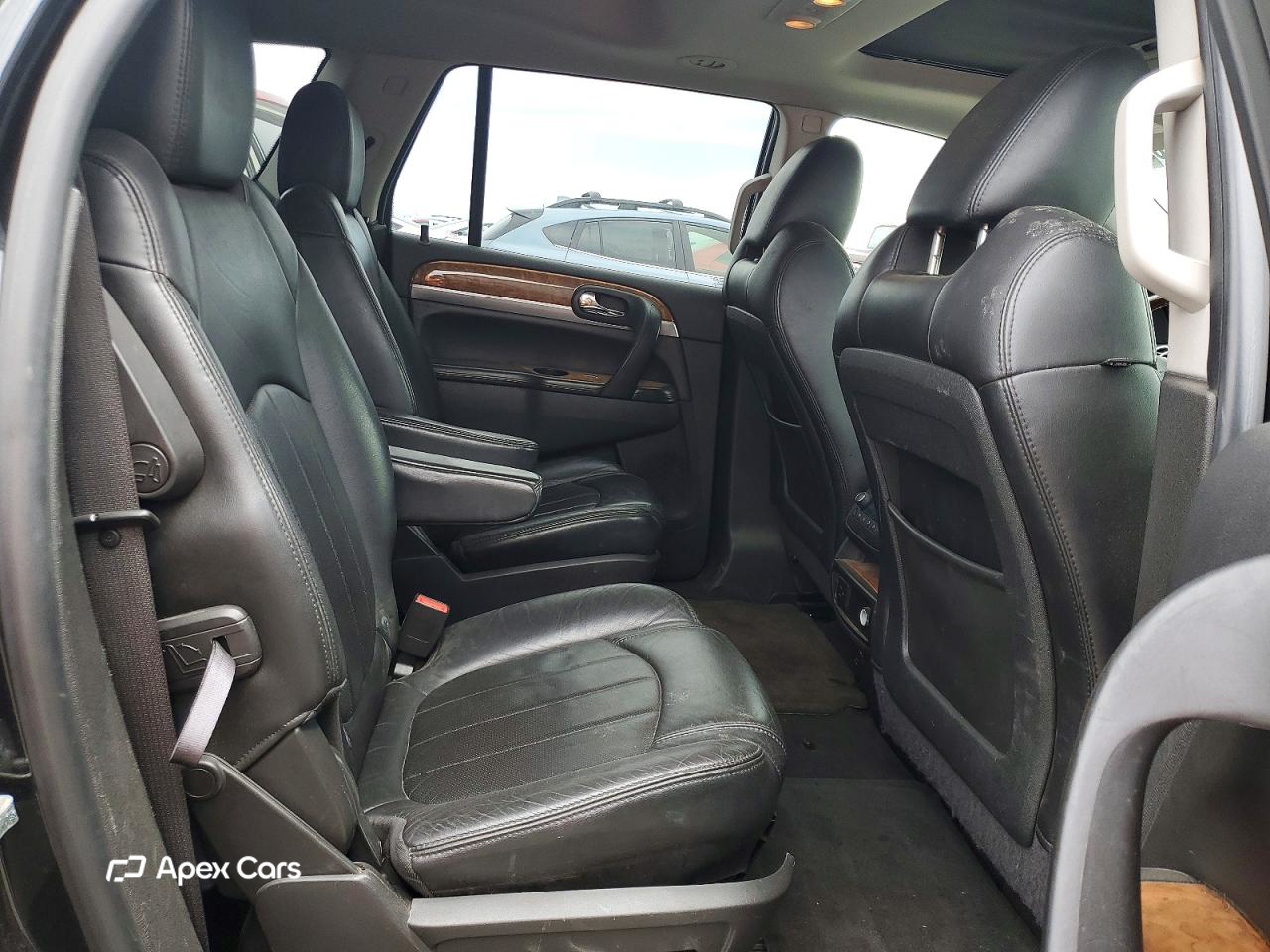 Buick Enclave 2011