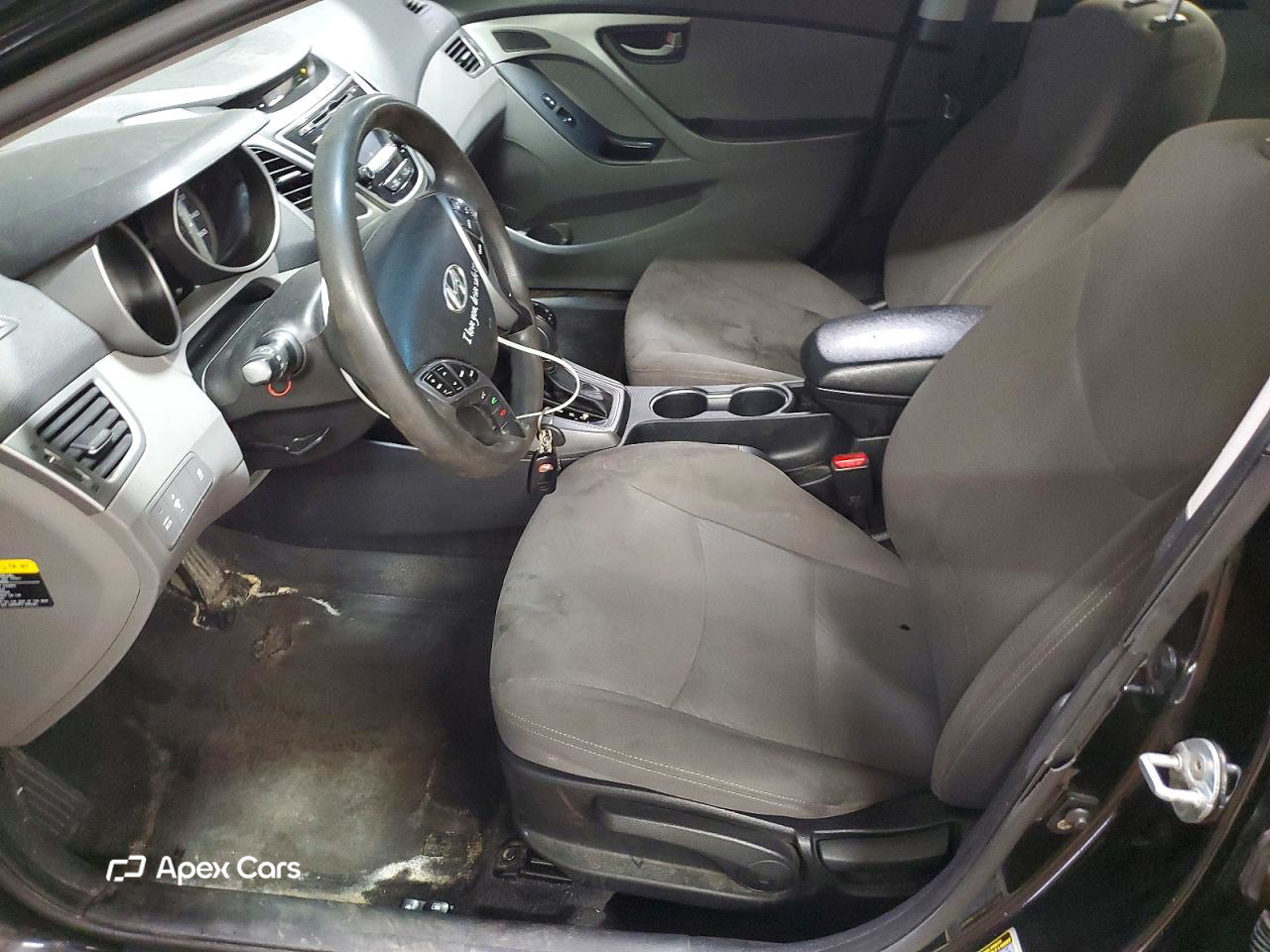 Hyundai Elantra 2016