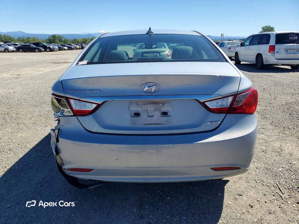 Hyundai Sonata 2013