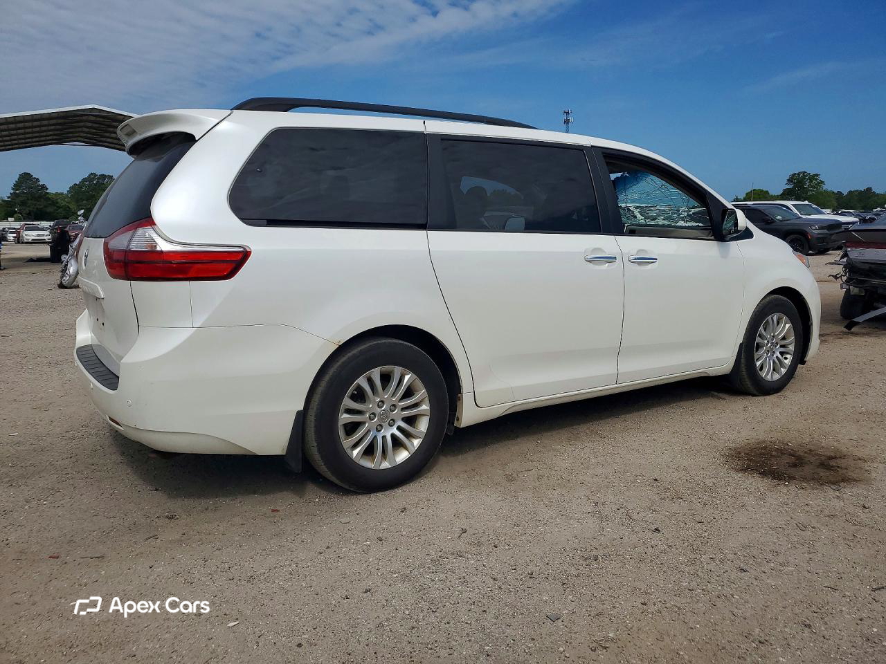 Toyota Sienna 2016