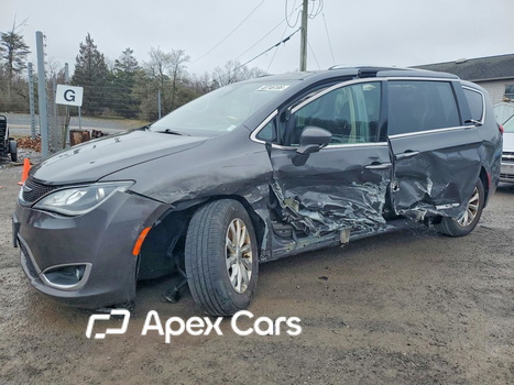 Chrysler Pacifica 2019 - Image 1 of 13
