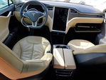 Tesla Model S 2012