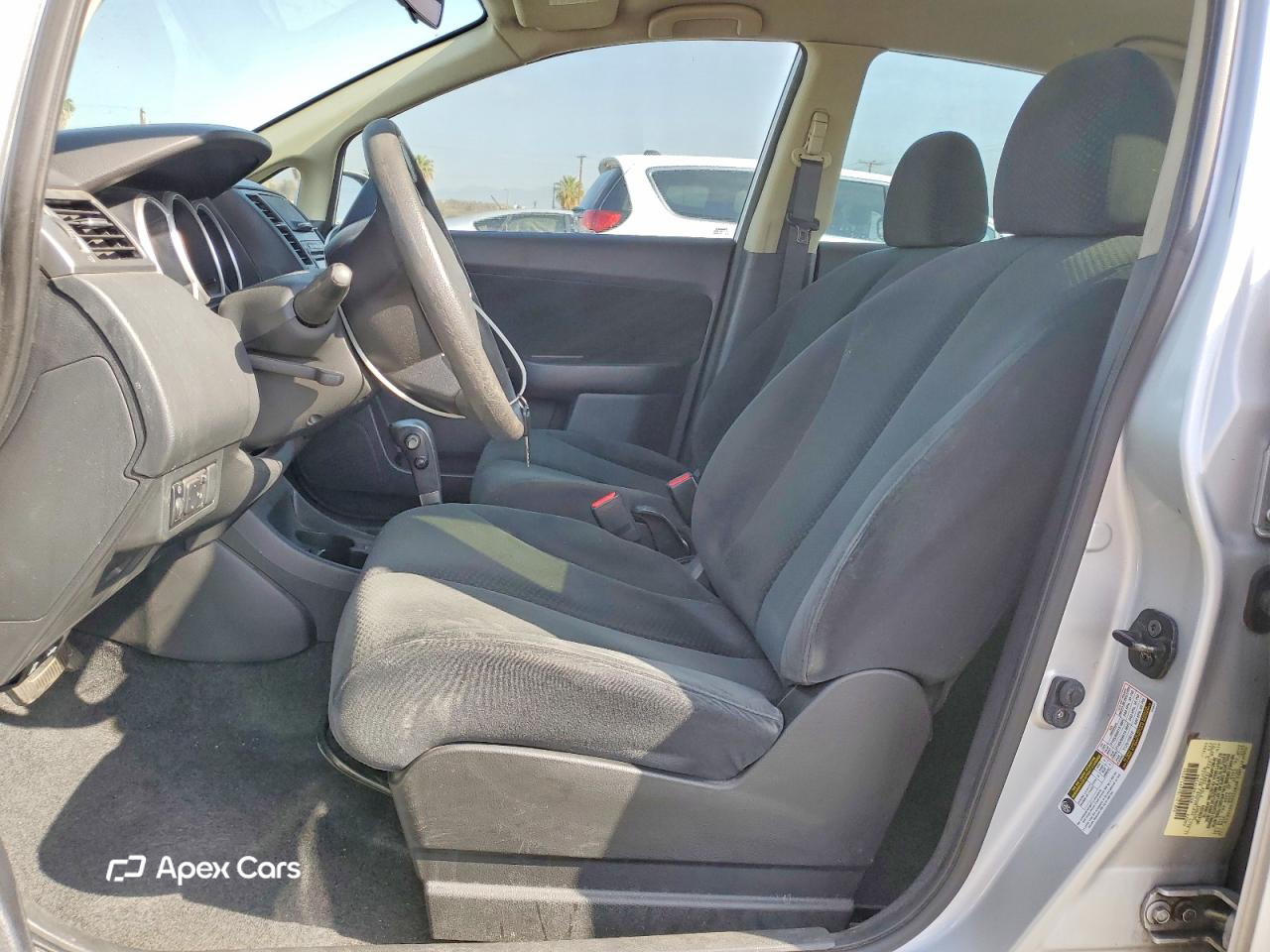 Nissan Versa 2011