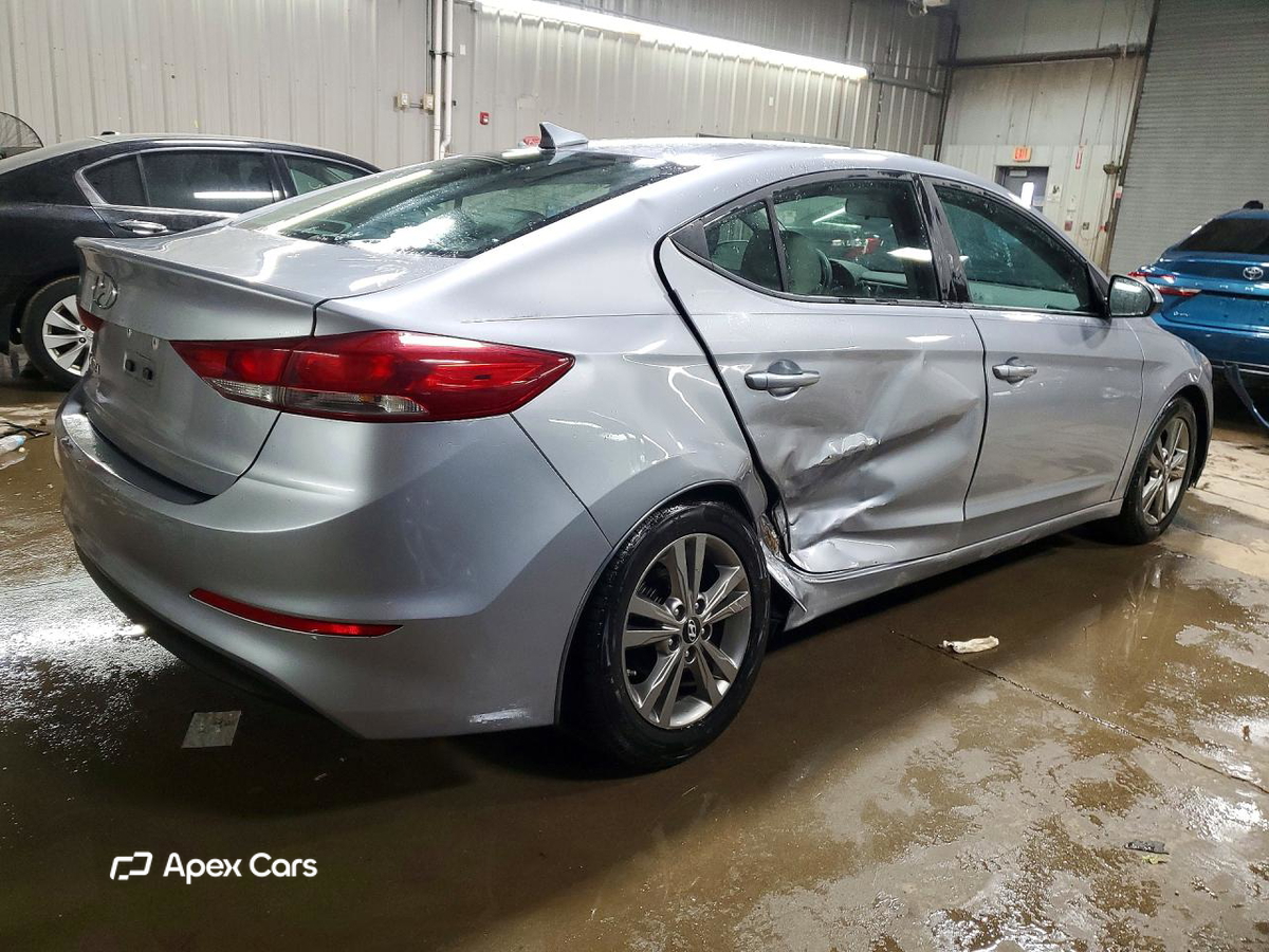 Hyundai Elantra 2017