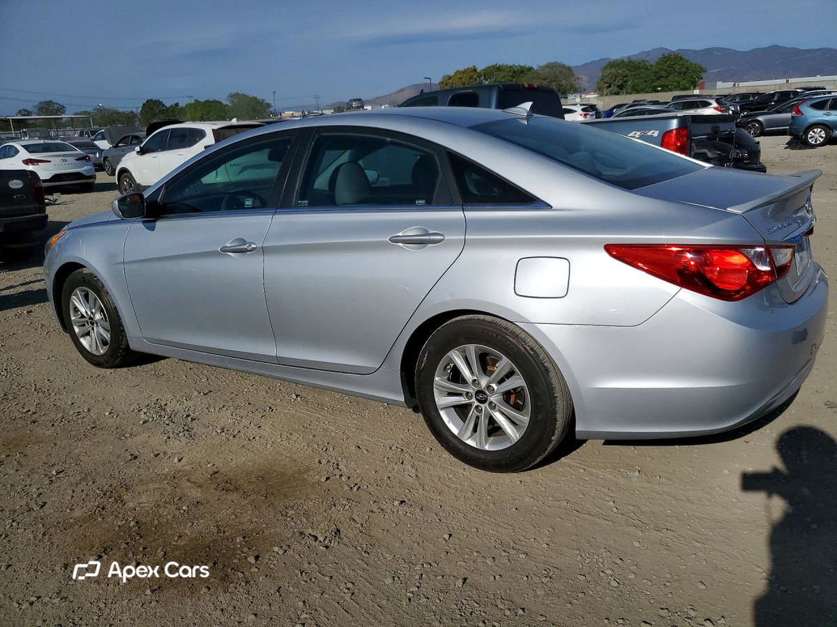 Hyundai Sonata 2013