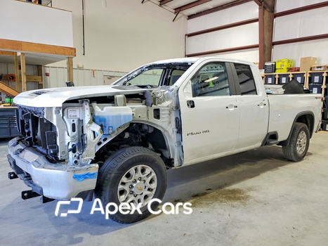 Chevrolet Silverado 2022 - Image 1 of 13