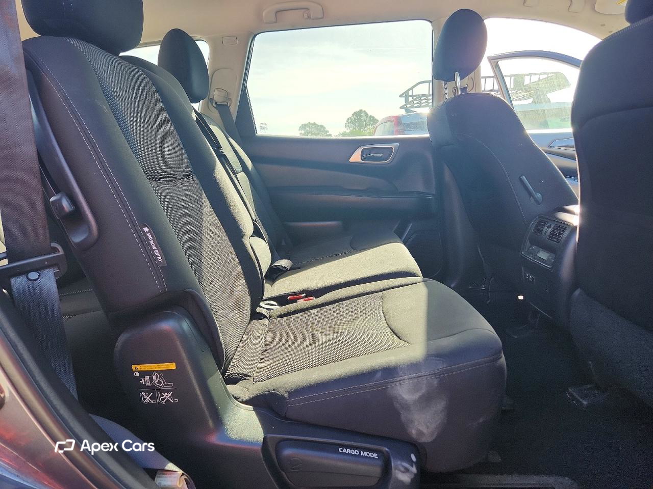 Nissan Pathfinder 2019