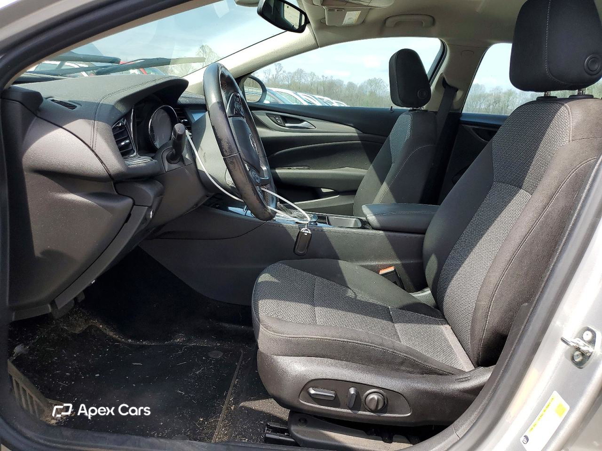 Buick Regal 2018