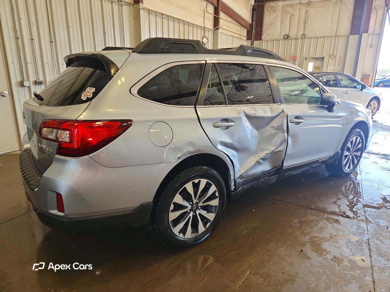 Subaru Outback 2015