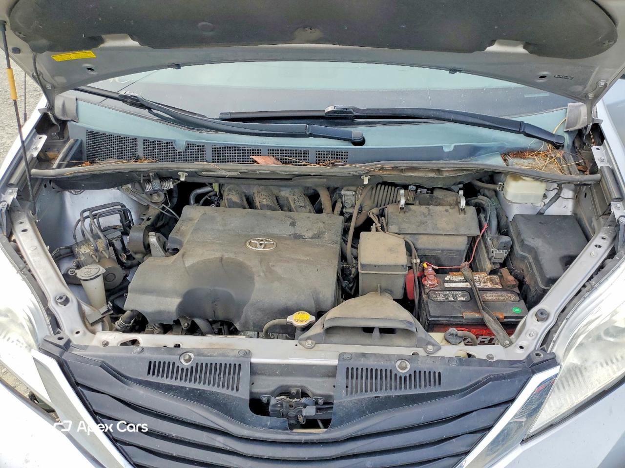 Toyota Sienna 2012