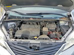 Toyota Sienna 2012