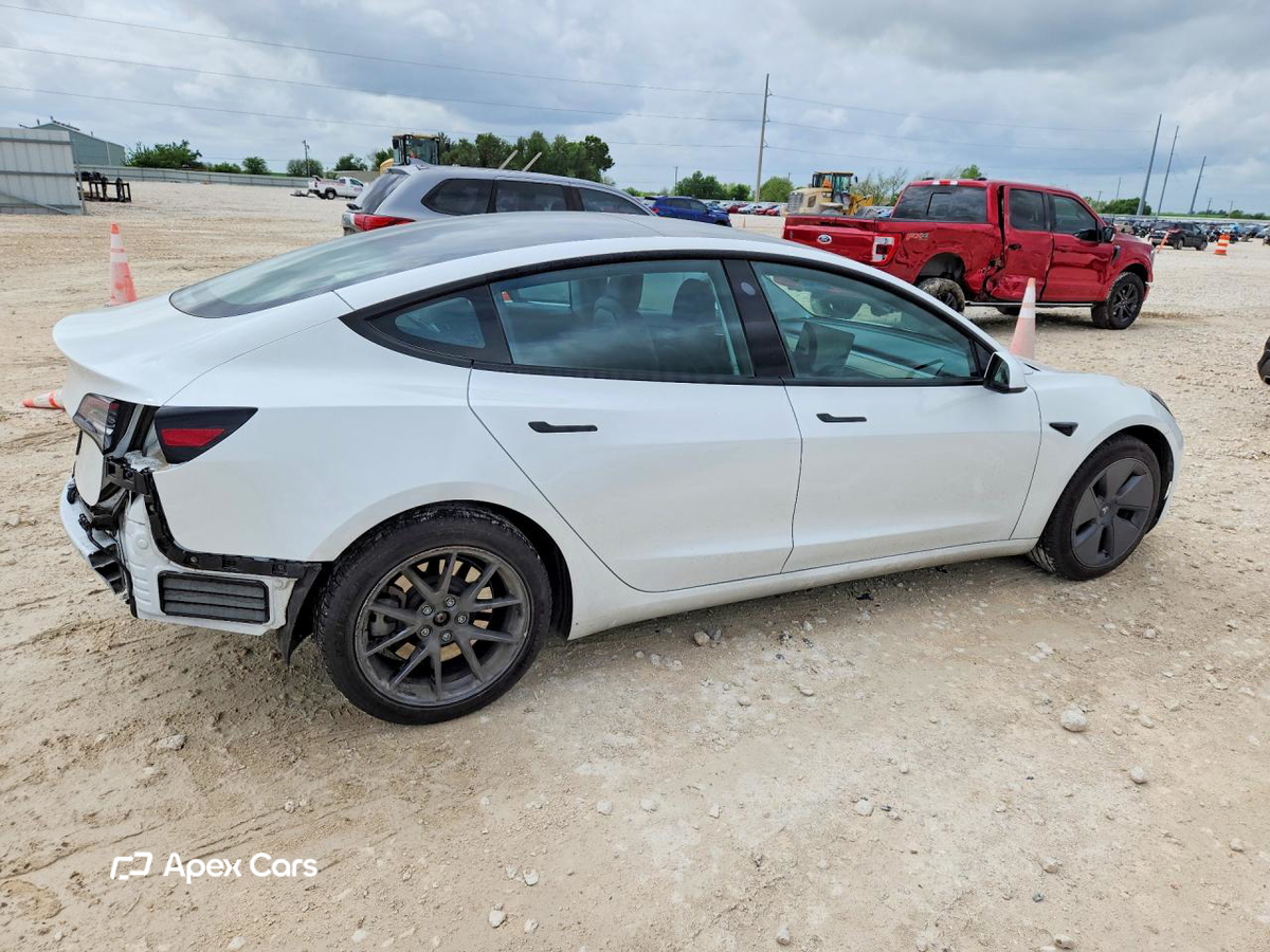 Tesla Model 3 2023