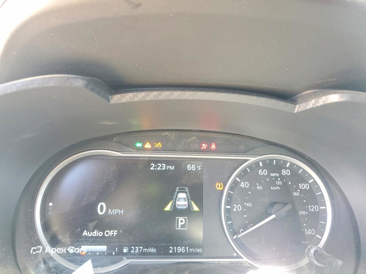 Nissan Versa 2025