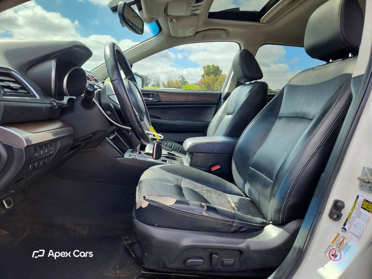 Subaru Outback 2015