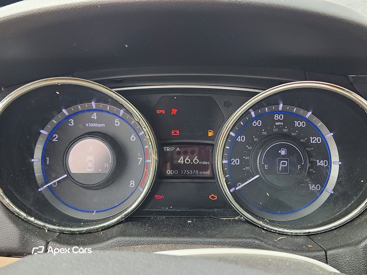 Hyundai Sonata 2012
