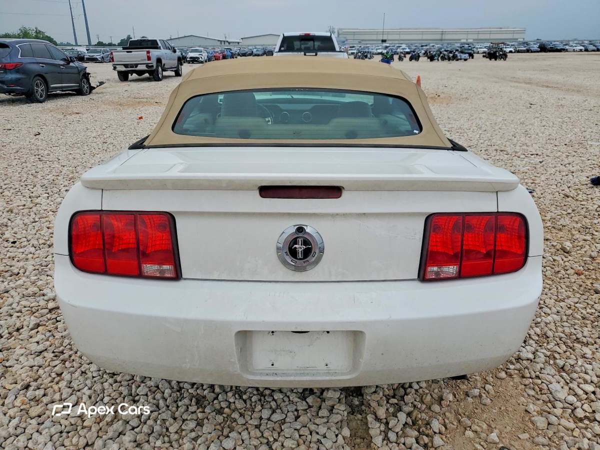 Ford Mustang 2008