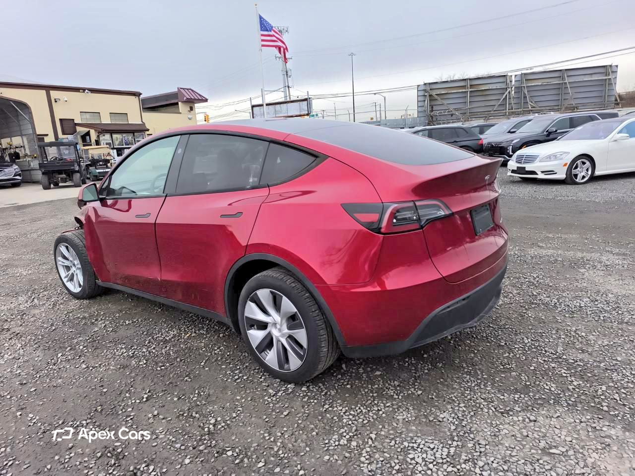 Tesla Model Y 2024